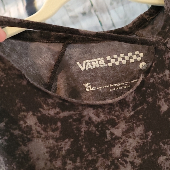 Vans 1/2 sleeve black top - Picture 5 of 5
